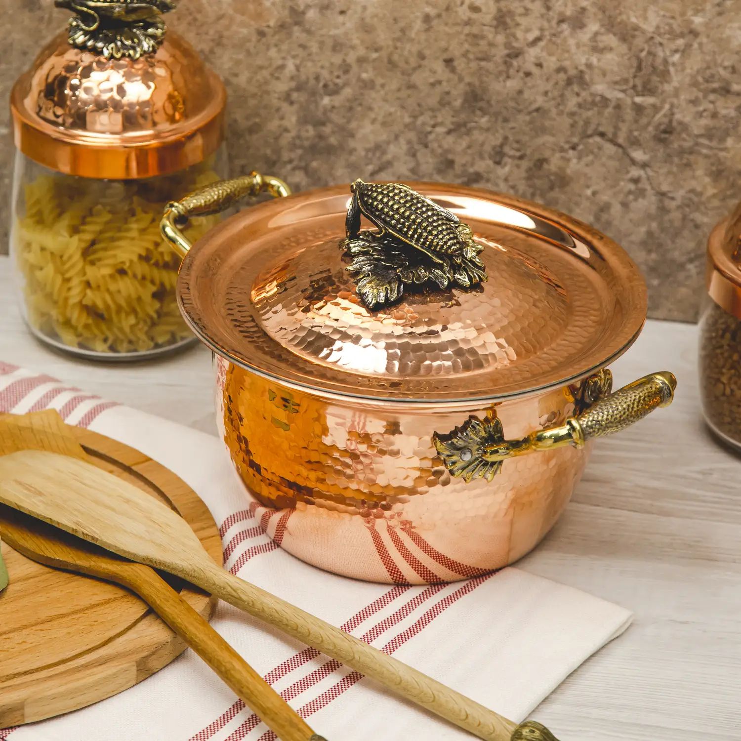 Кастрюля с крышкой Кольчугинский Мельхиор KM111756