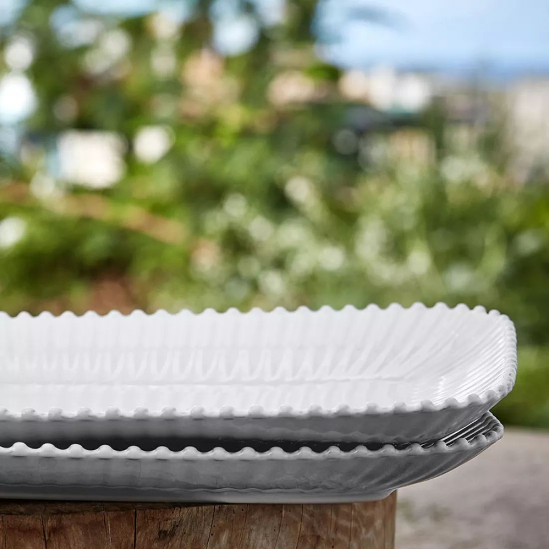 Блюдо прямоугольное Costa Nova Pearl Rectangular Tray PER301-WHI