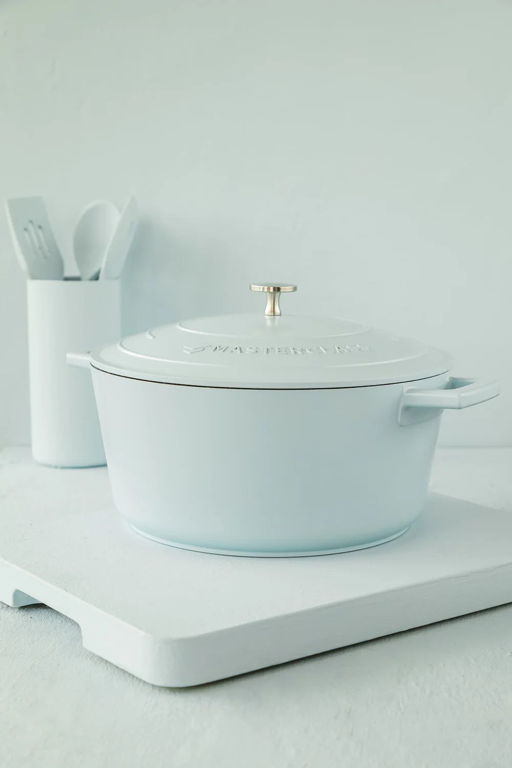 Кастрюля с крышкой KitchenCraft MasterClass Sky Blue Casserole Dish MCMCRD24SKY