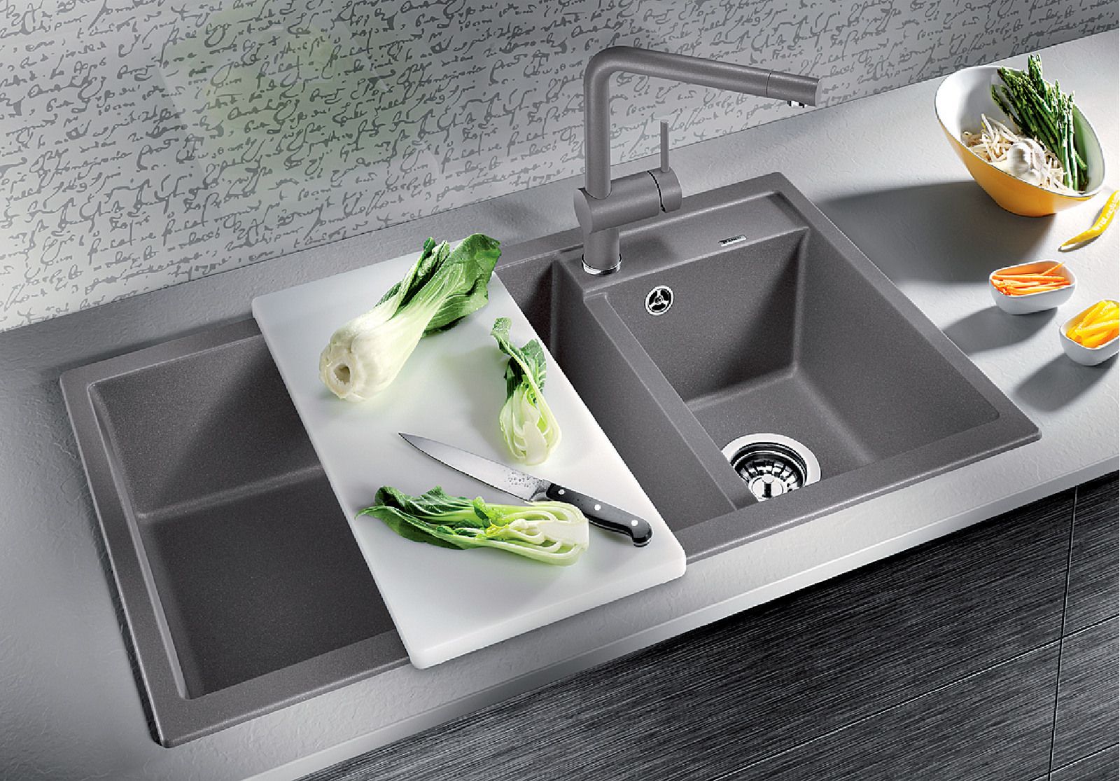 Кухонная мойка Blanco Metra 9 Silgranit Black 525936