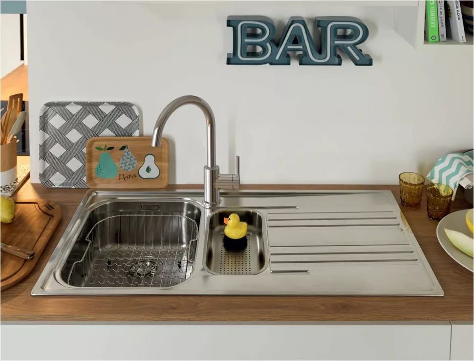 Кухонный смеситель Franke Lina Chrome 115.0625.988