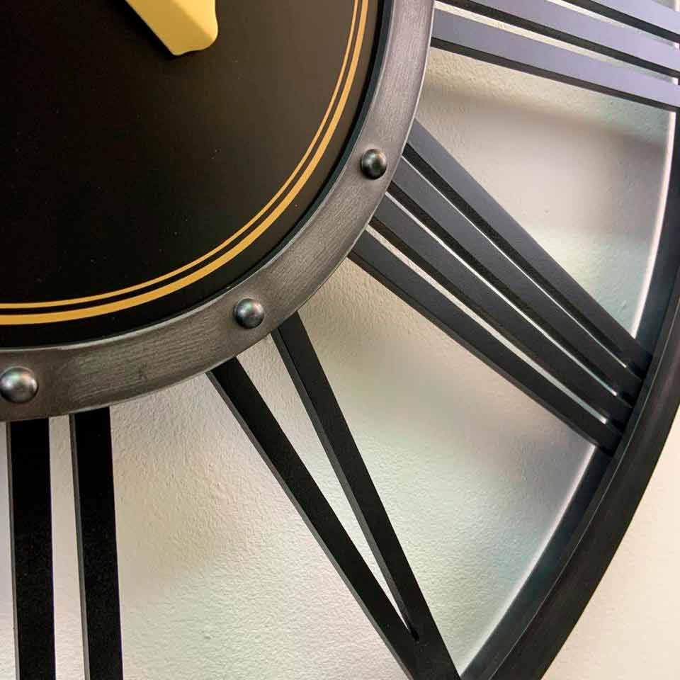 Настенные часы Seiko Quartz Wall Clock QXA764KN