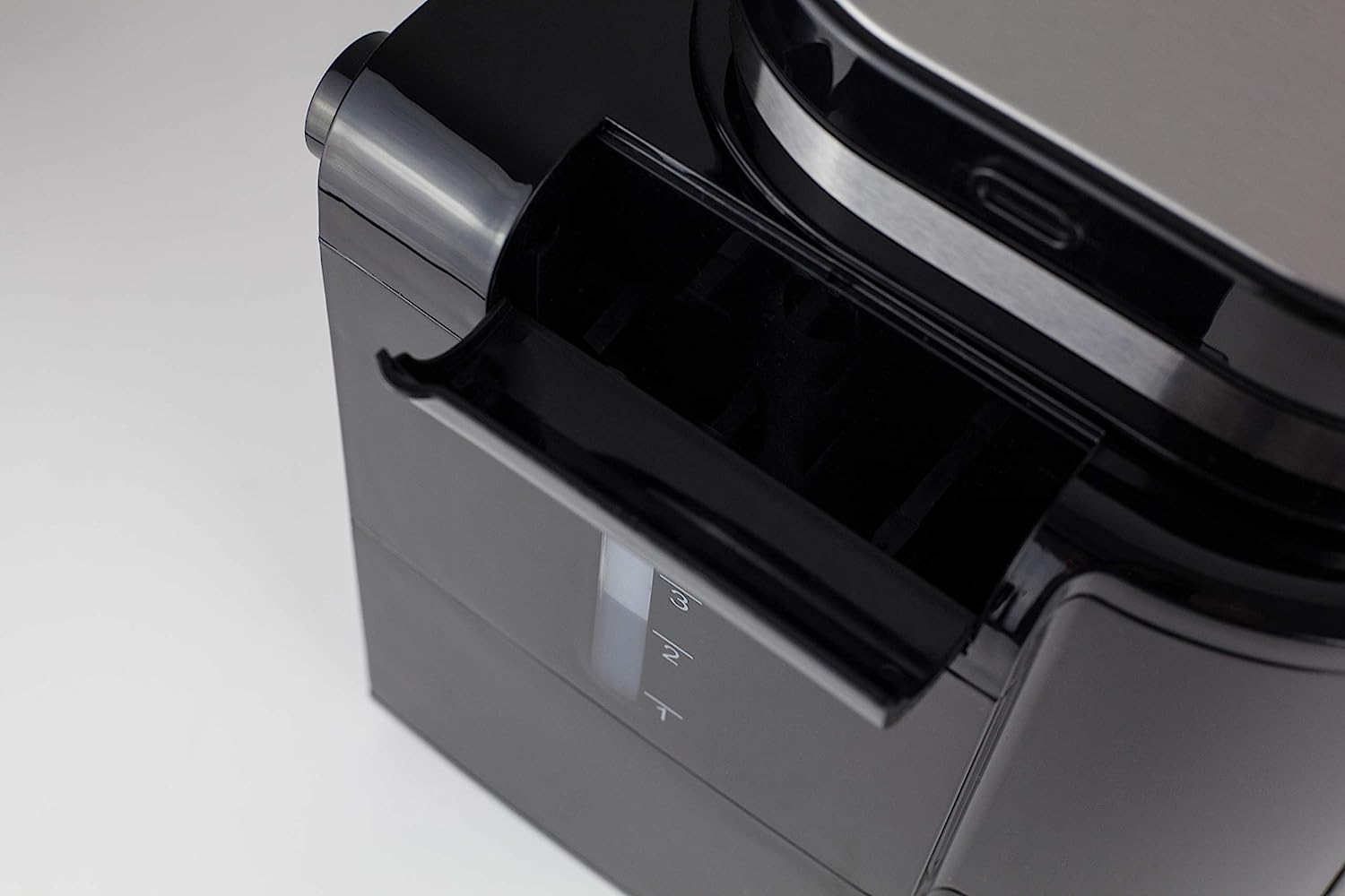 Кофеварка капельная Caso Coffee Compact Electronic