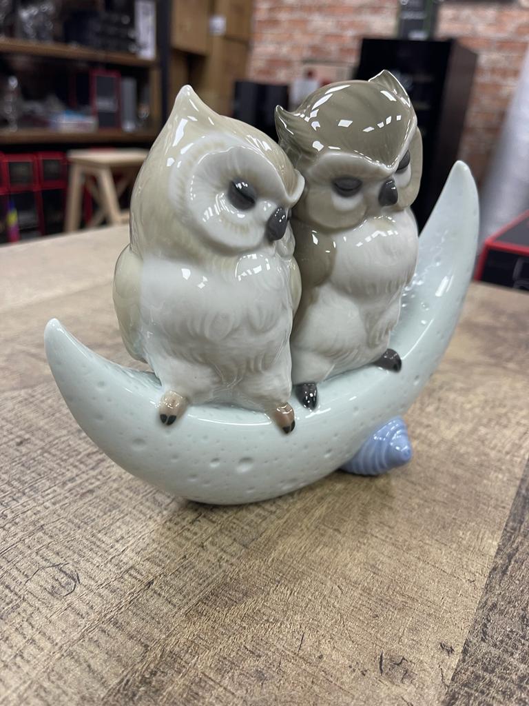 Статуэтка NAO Love Story 2001901