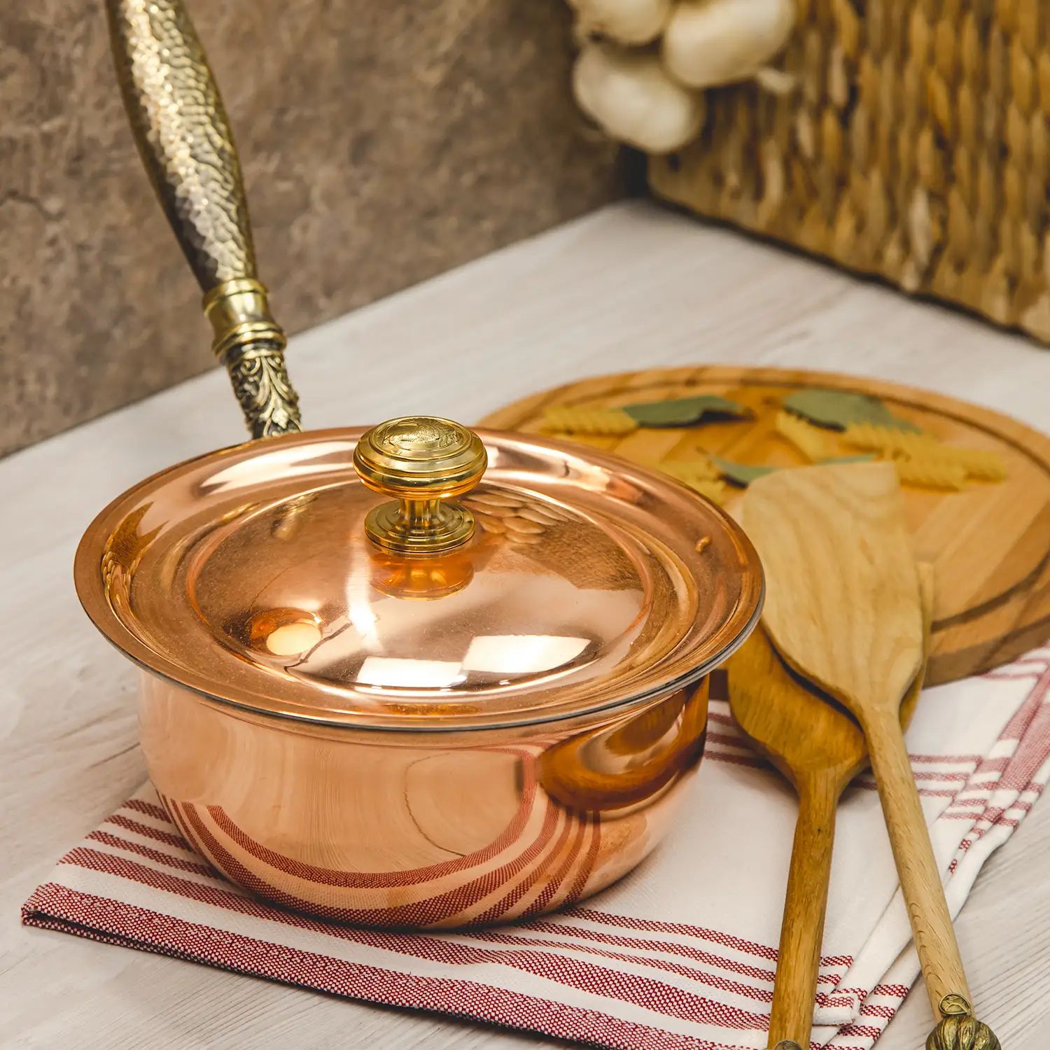 Ковш с крышкой Кольчугинский Мельхиор KM111738