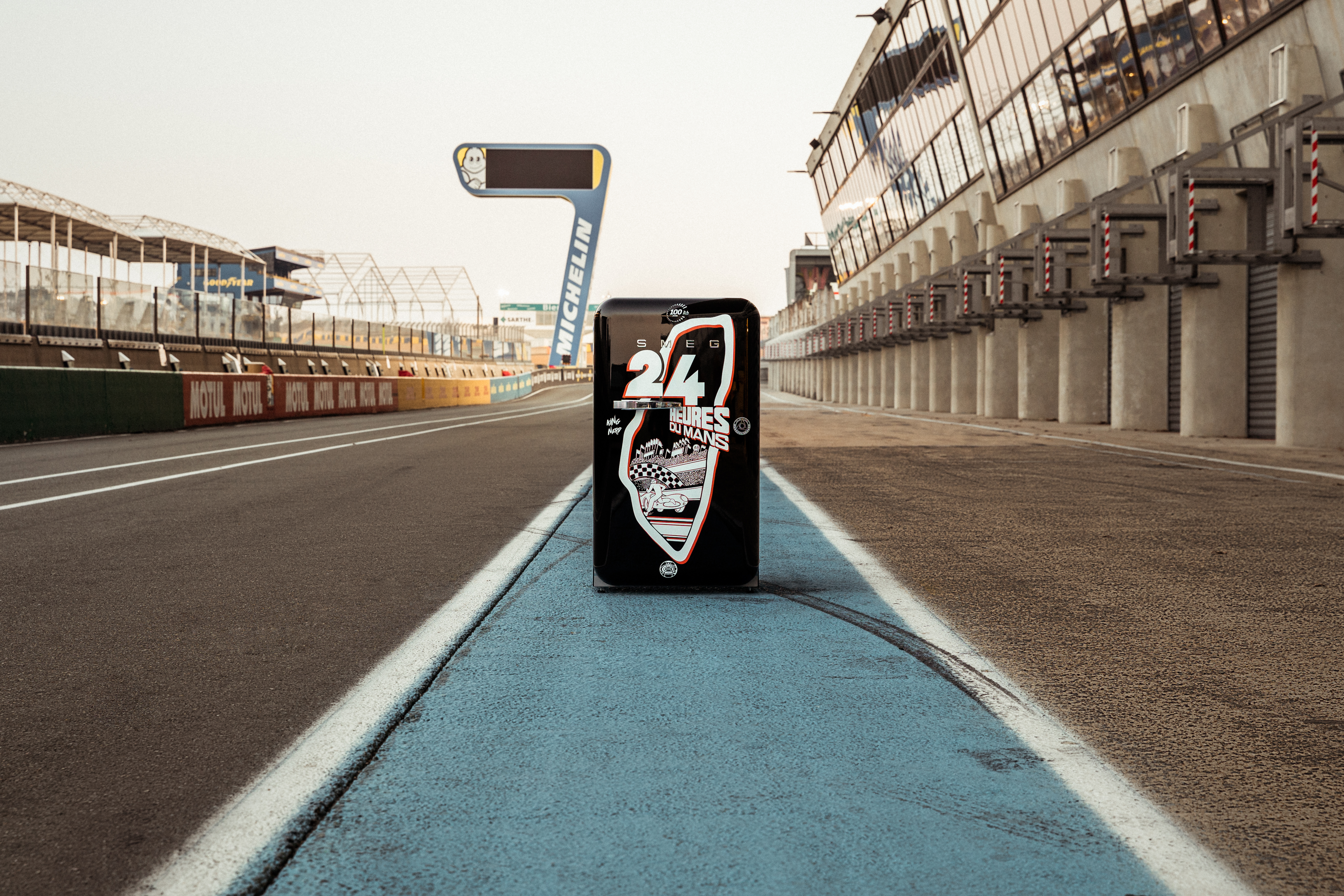 Холодильник SMEG FAB10RDLM6