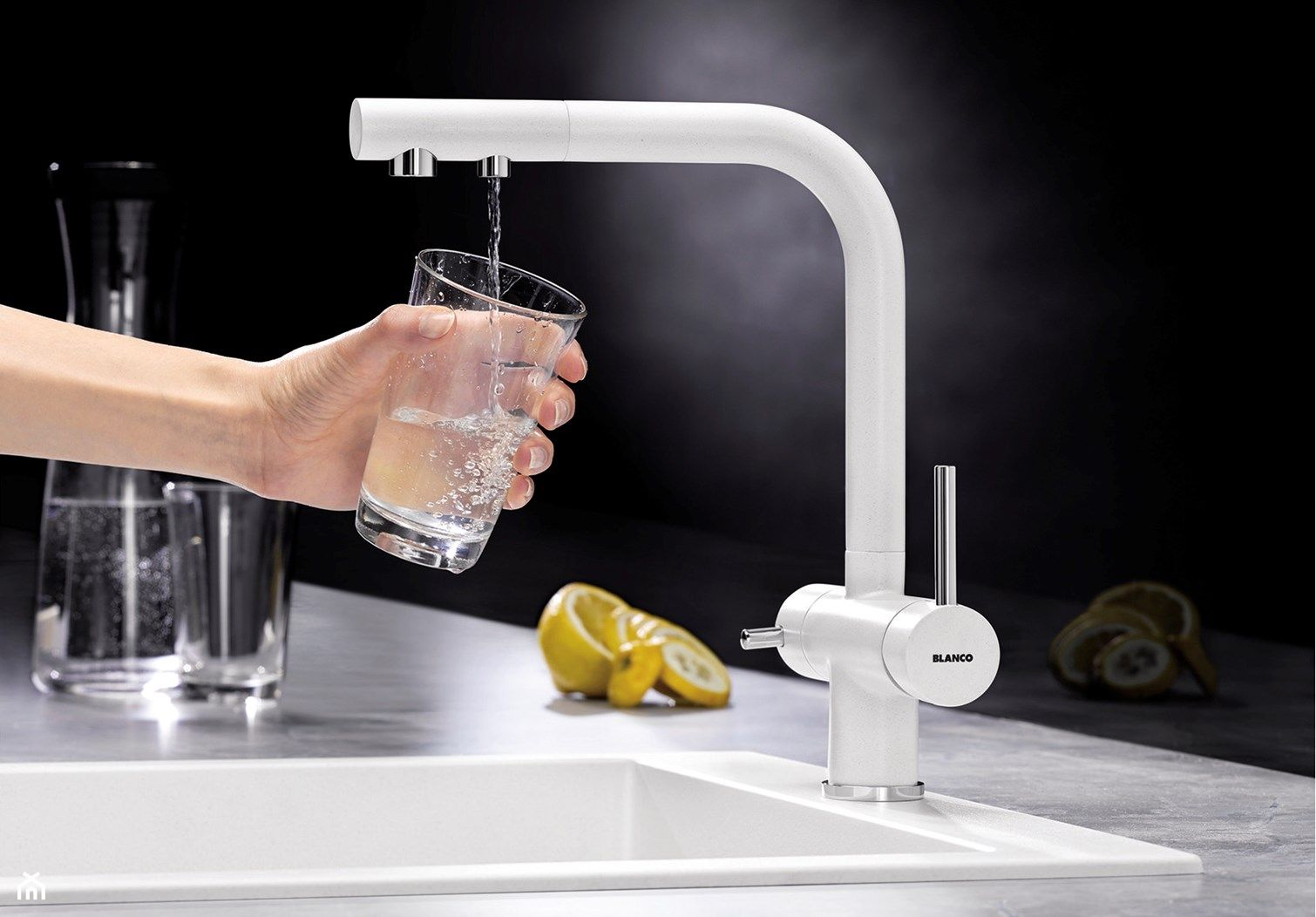 Кухонный смеситель Blanco Fontas II Black Matt 526670