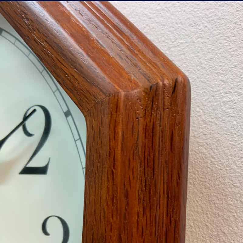 Настенные часы Seiko Quartz Wall Clock QXA529B