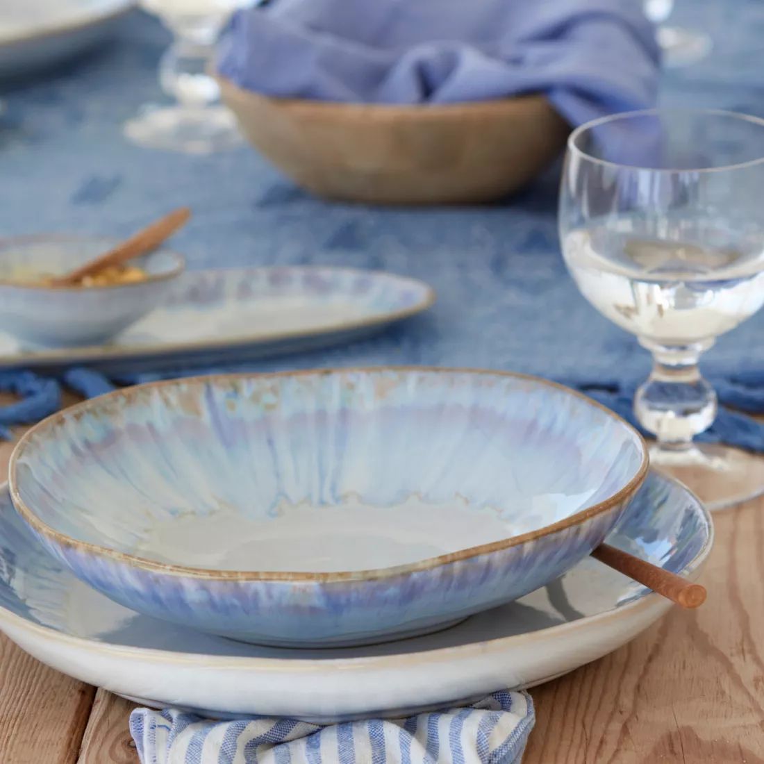 Салатник Costa Nova Brisa Serving Bowl GOS371-RIA