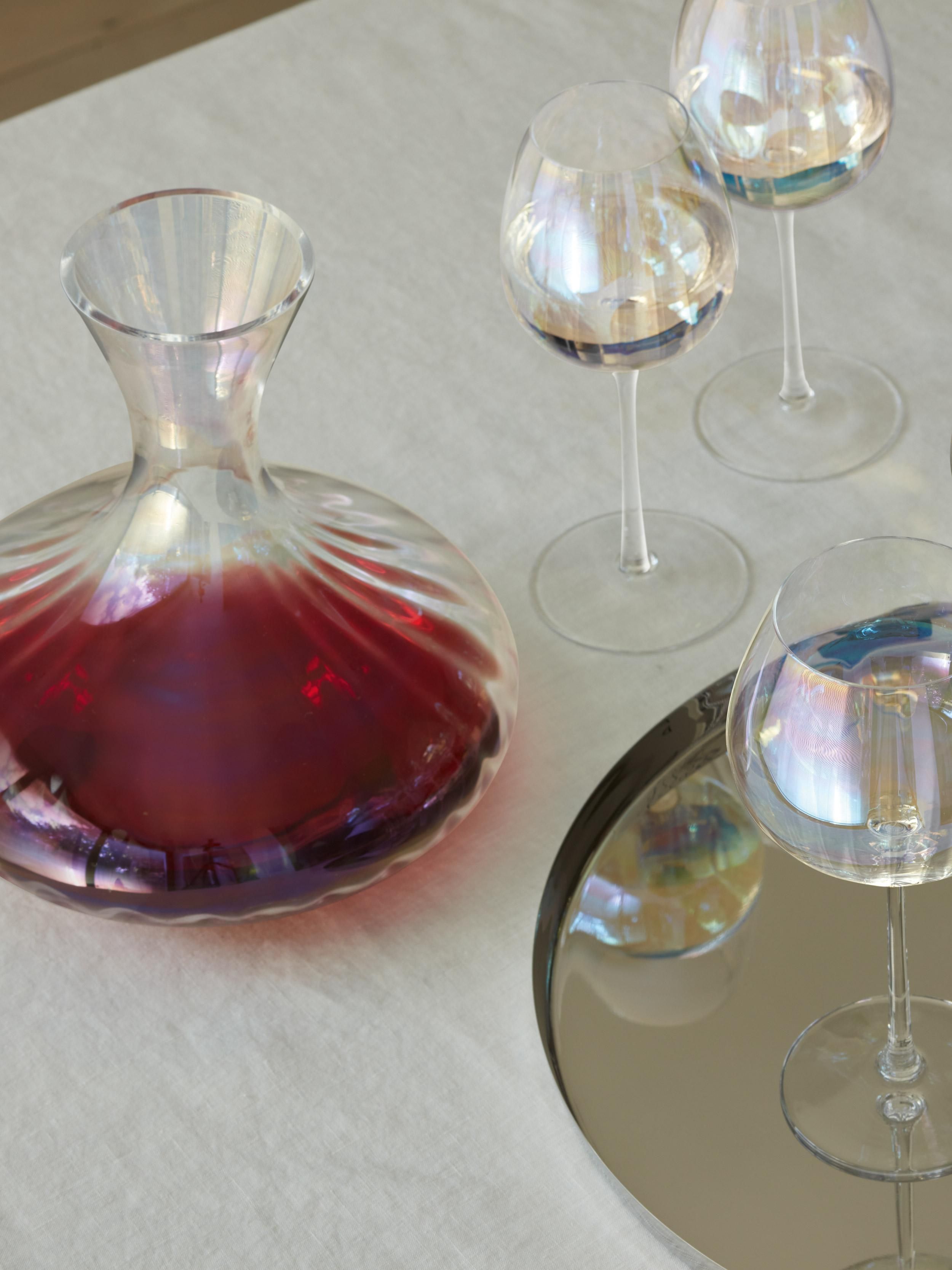 4 бокала для белого вина LSA International Pearl White Wine Glass Set G1332-12-401