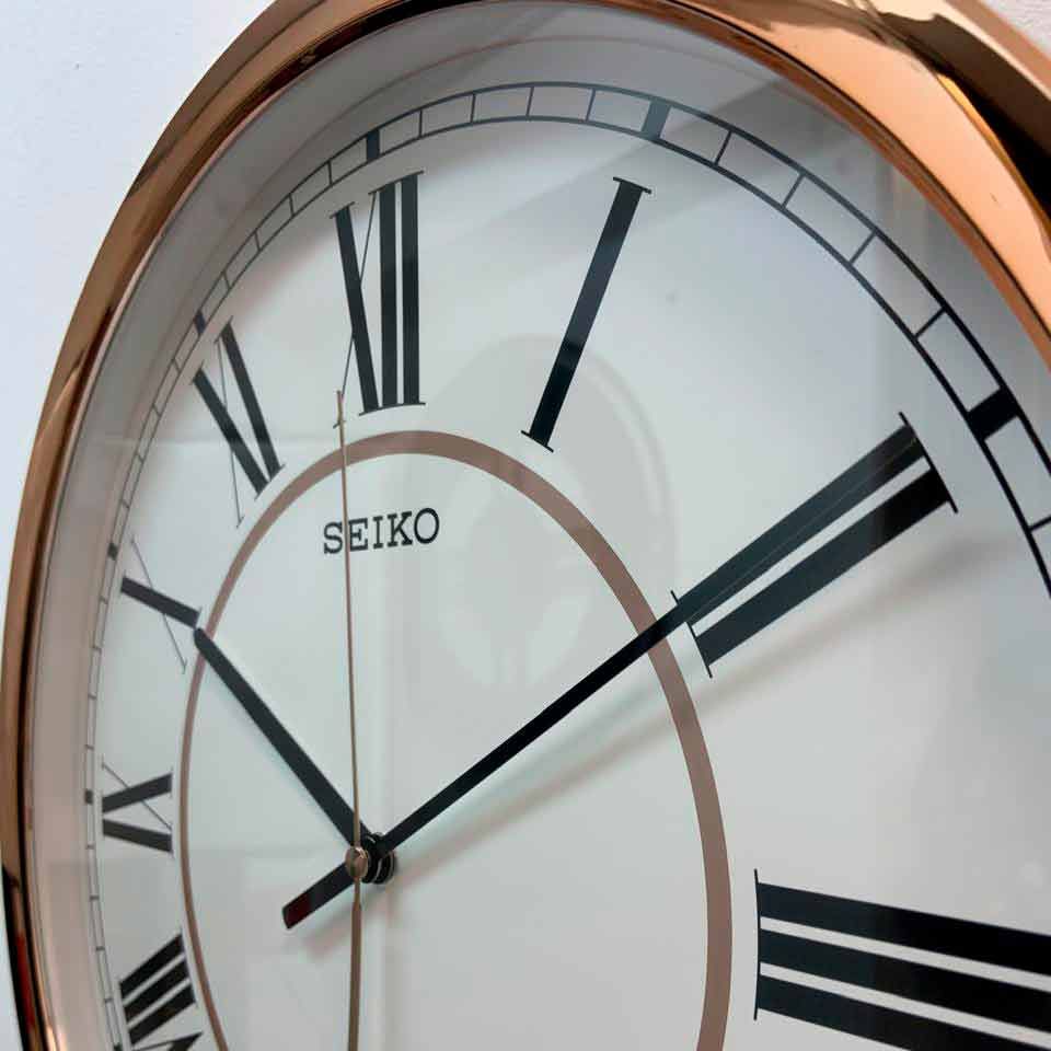 Настенные часы Seiko Quartz Wall Clock QXA614P