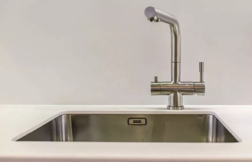 Кухонный смеситель Franke Atlas 120.0179.978