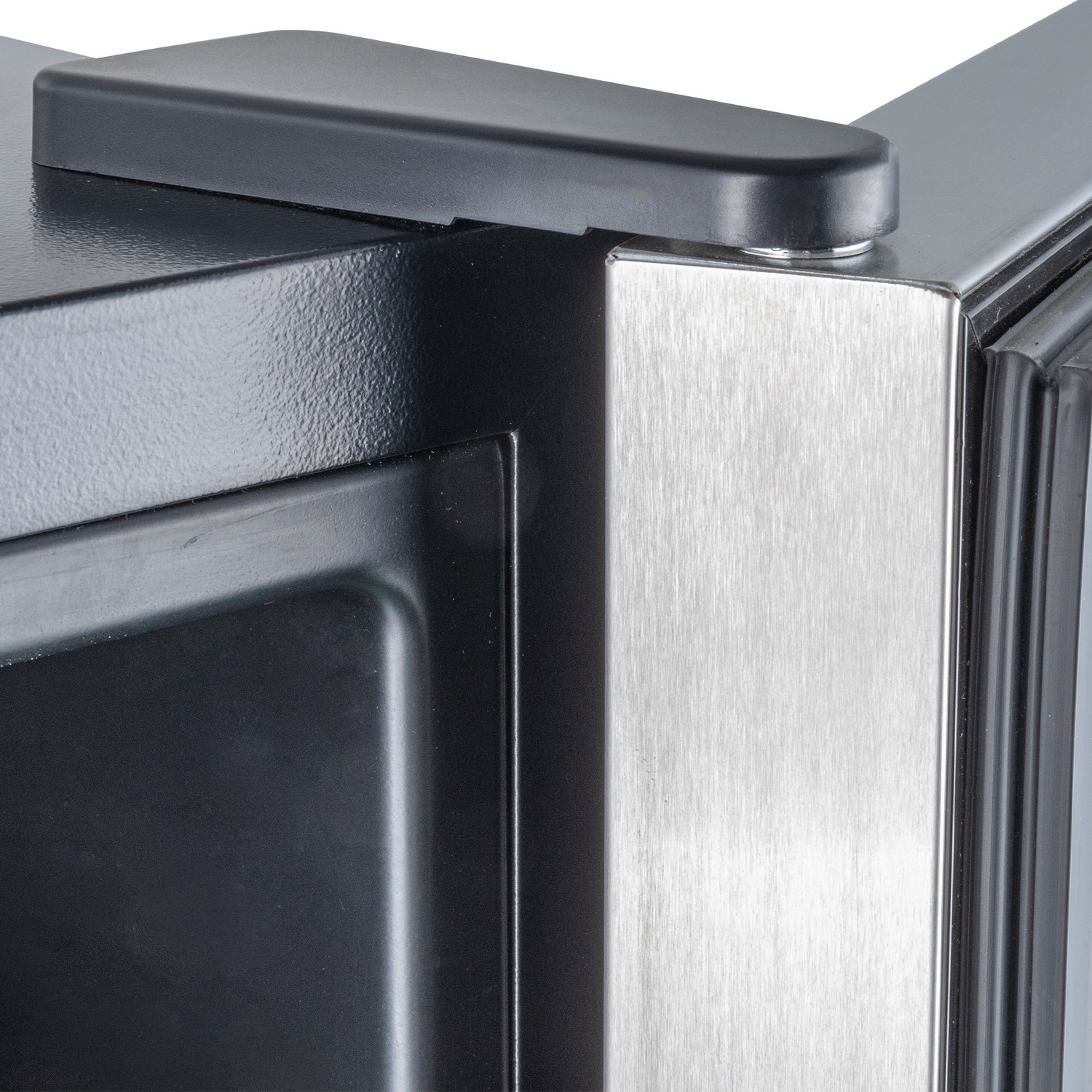 Винный шкаф Temptech WP120DCS Premium