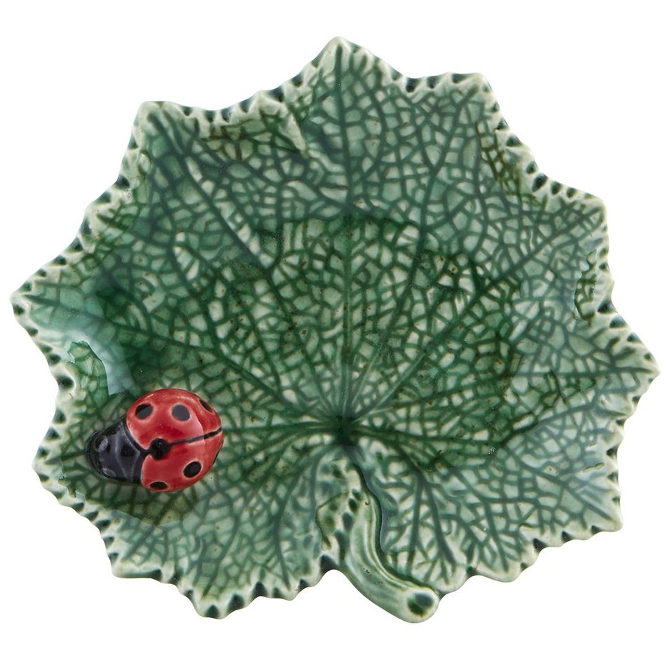 Блюдо малое Bordallo Pinheiro Countryside Leaf Ragwort with Ladybug 65024049