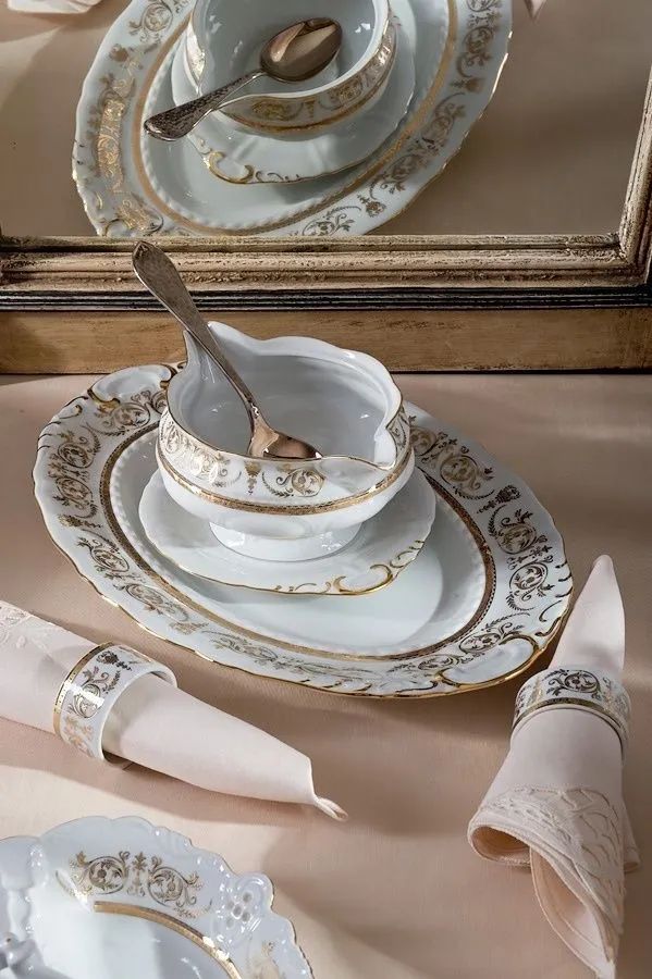 Блюдо овальное Leander Sonata Zlatý Ornament 07116125-1373