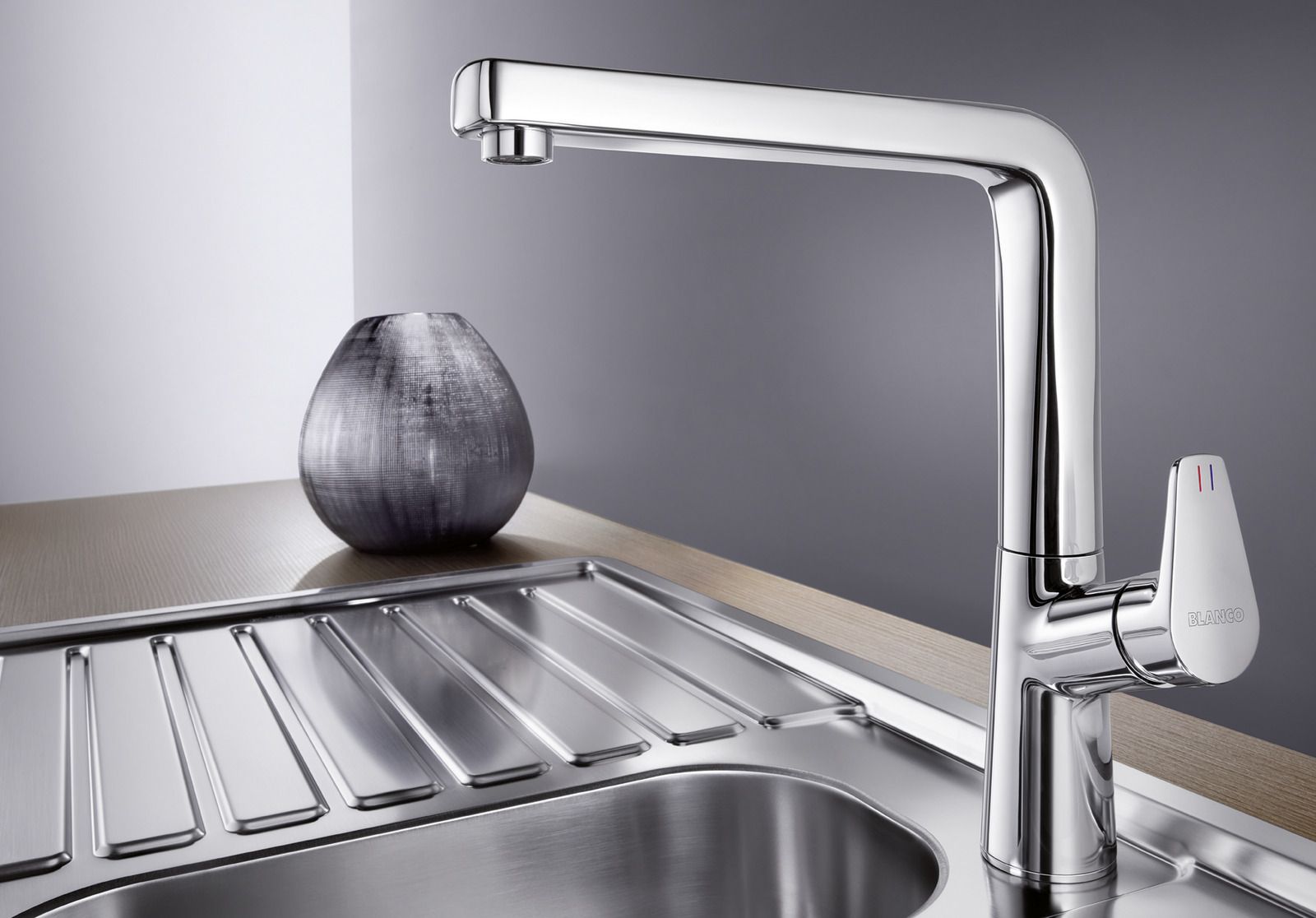 Кухонный смеситель Blanco Avona Galvanic Chrome 521267