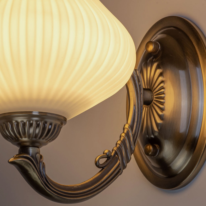 Бра MW-Light Felice Wall Lamp 114020601