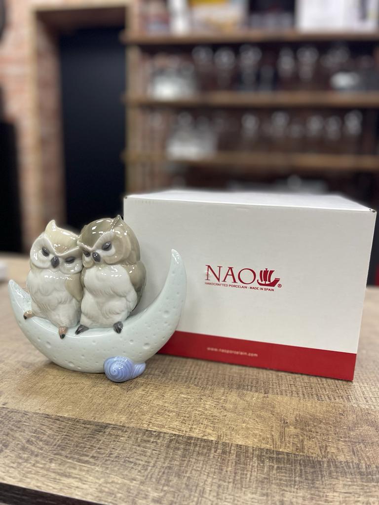 Статуэтка NAO Love Story 2001901