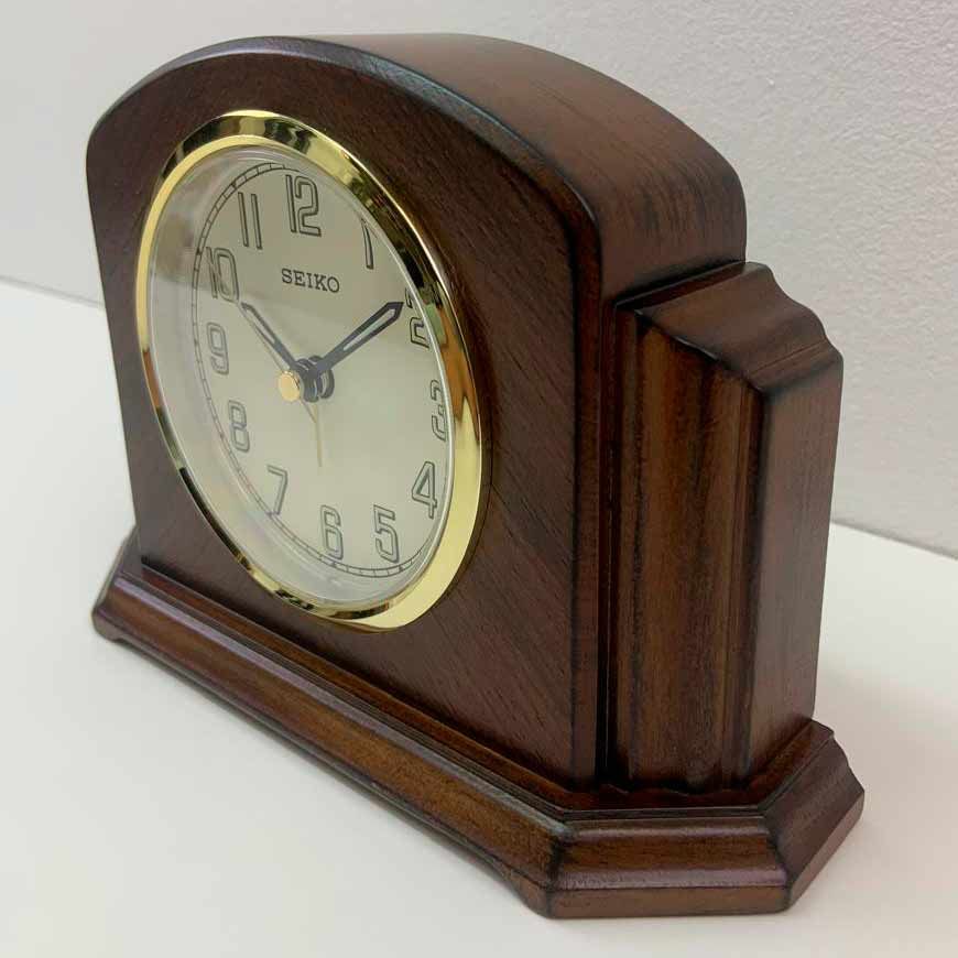 Настольные часы Seiko Quartz Table Clock QXE043