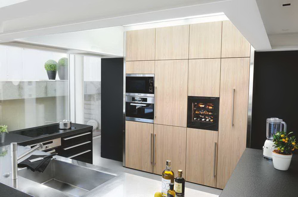 Встраиваемый винный шкаф EuroCave Inspiration XS Fullglass