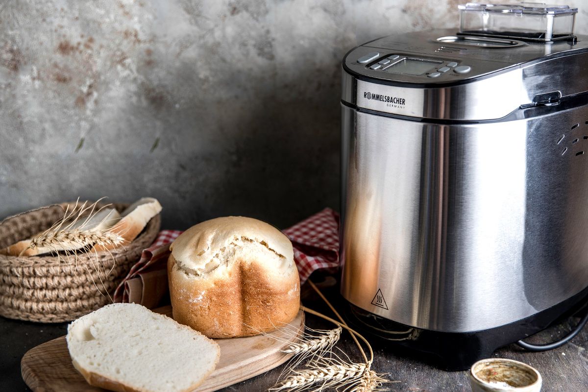 Хлебопечь Rommelsbacher BA 550