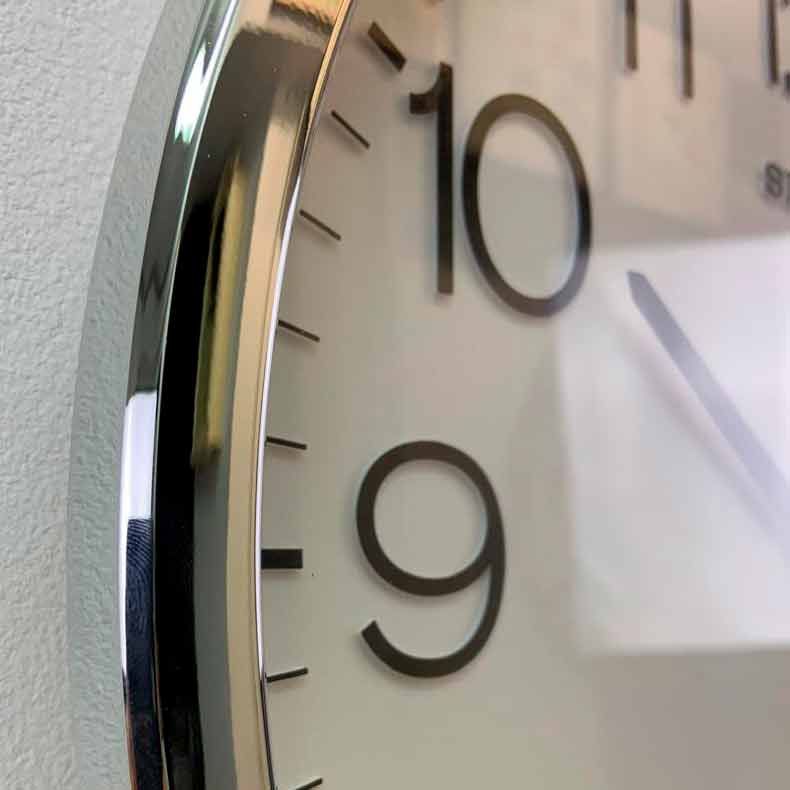 Настенные часы Seiko Quartz Wall Clock QXA041S