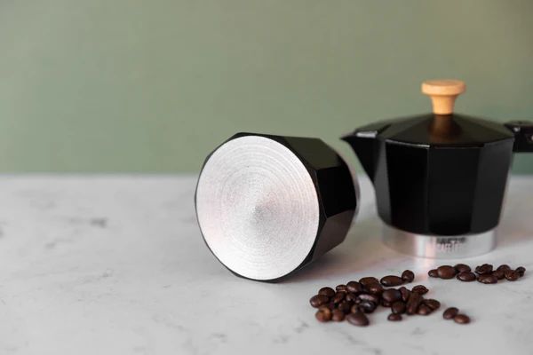 Кофеварка гейзерная KitchenCraft La Cafetière Venice 3 Cup Espresso Maker Black LCVEN3CPBLKW