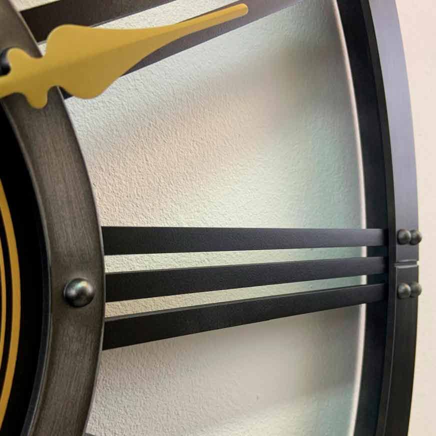 Настенные часы Seiko Quartz Wall Clock QXA764KN