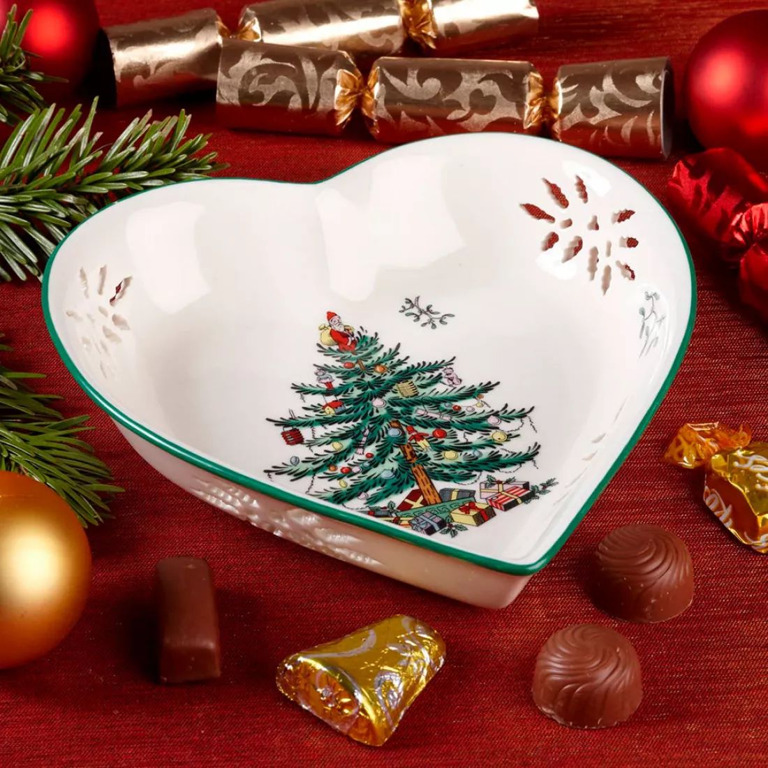 Блюдо-сердце Spode Christmas Tree Dish XT5322-X