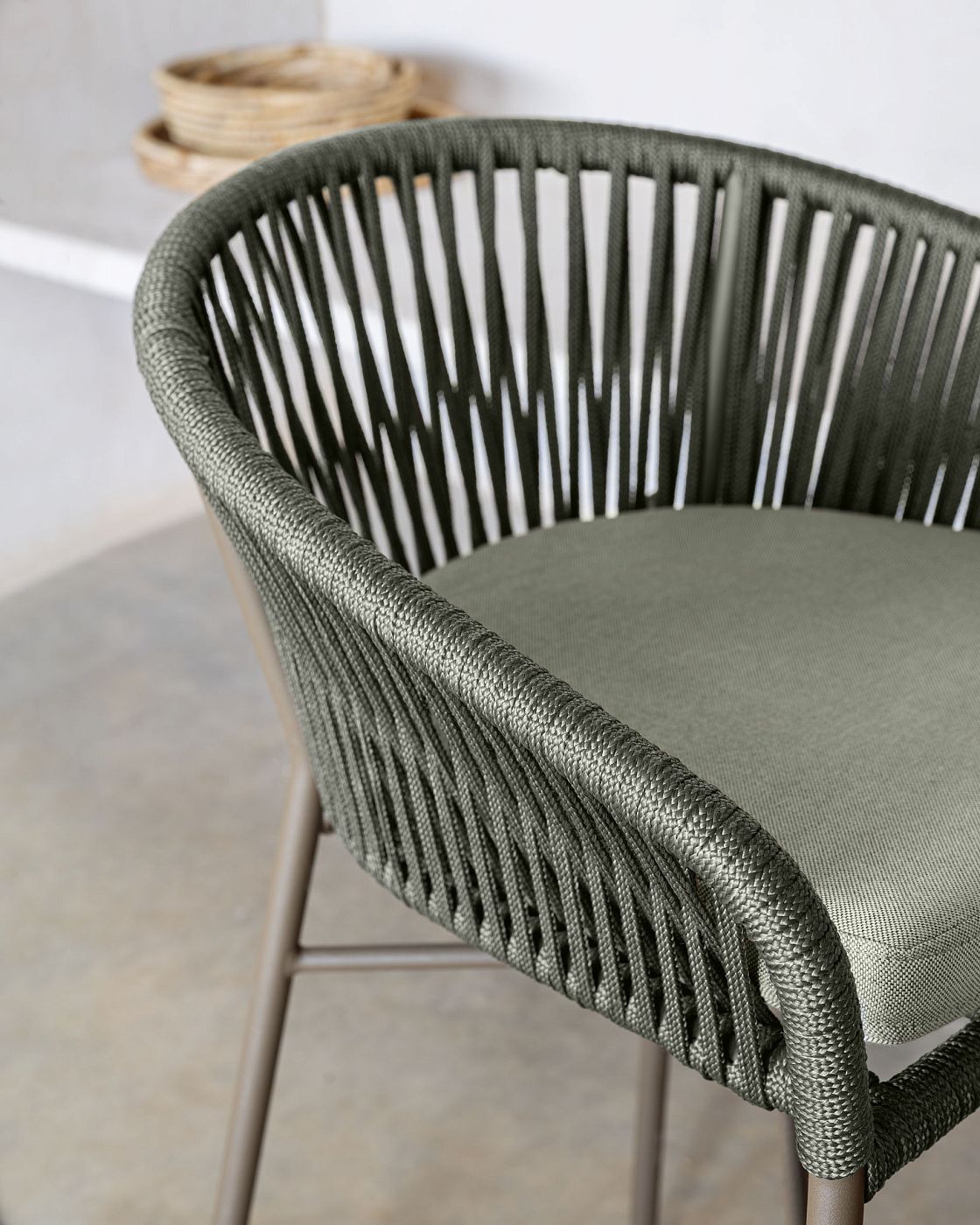 Полубарный стул La Forma Yanet Silla de media silla LF-098025