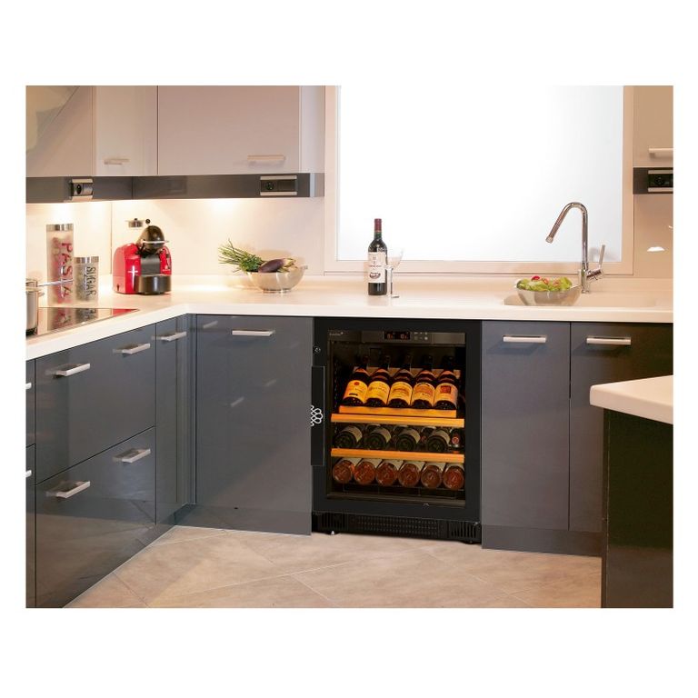 Винный шкаф EuroCave Compact V059 Fullglass