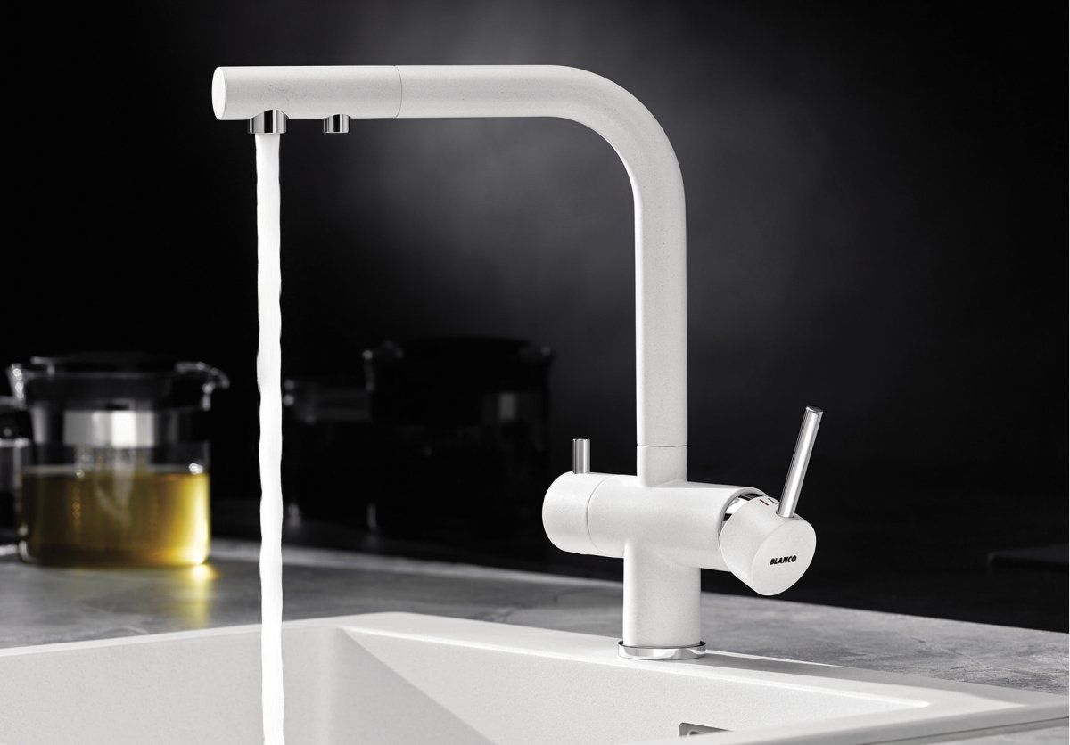 Кухонный смеситель Blanco Fontas II Black Matt 526670