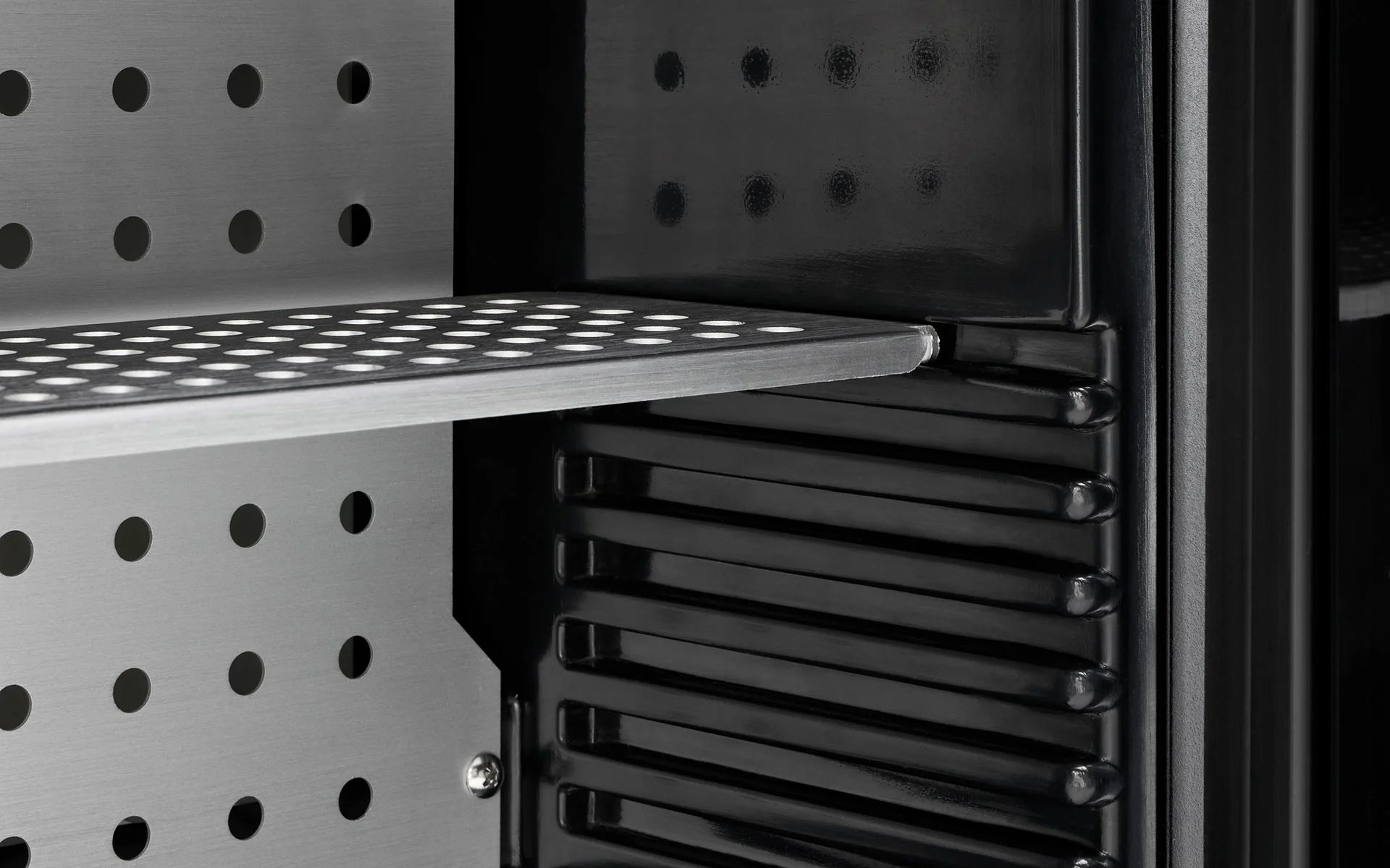 Минибар INDEL B K20 EcoSmart PV Black