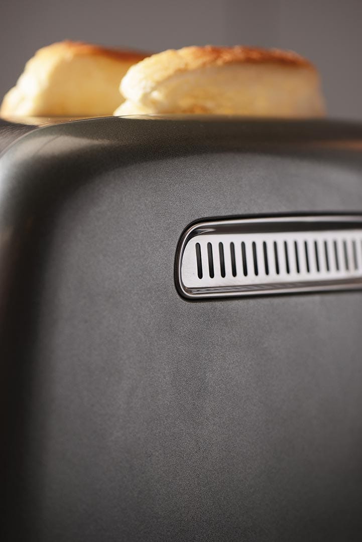 Тостер KitchenAid 2-Slice Toaster Almond Cream KMT221AC