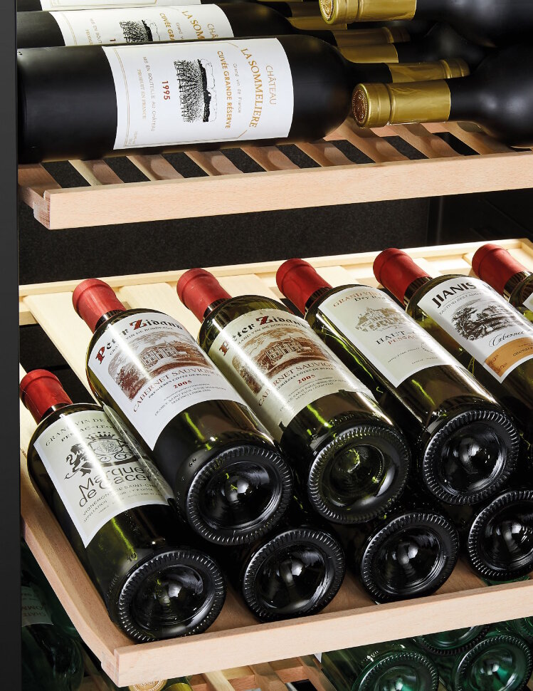 Винный шкаф La Sommeliere APOGEE145DZ