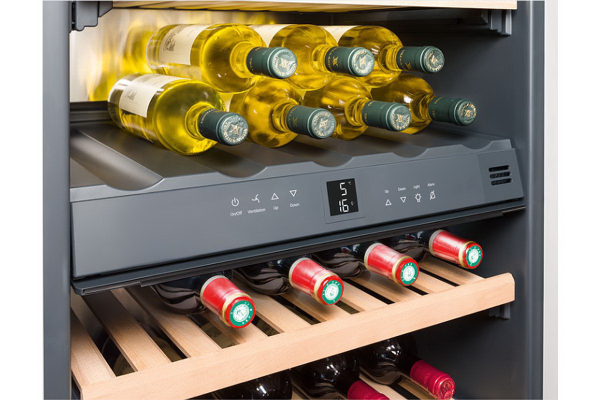 Встраиваемый винный шкаф Liebherr EWTgb 3583