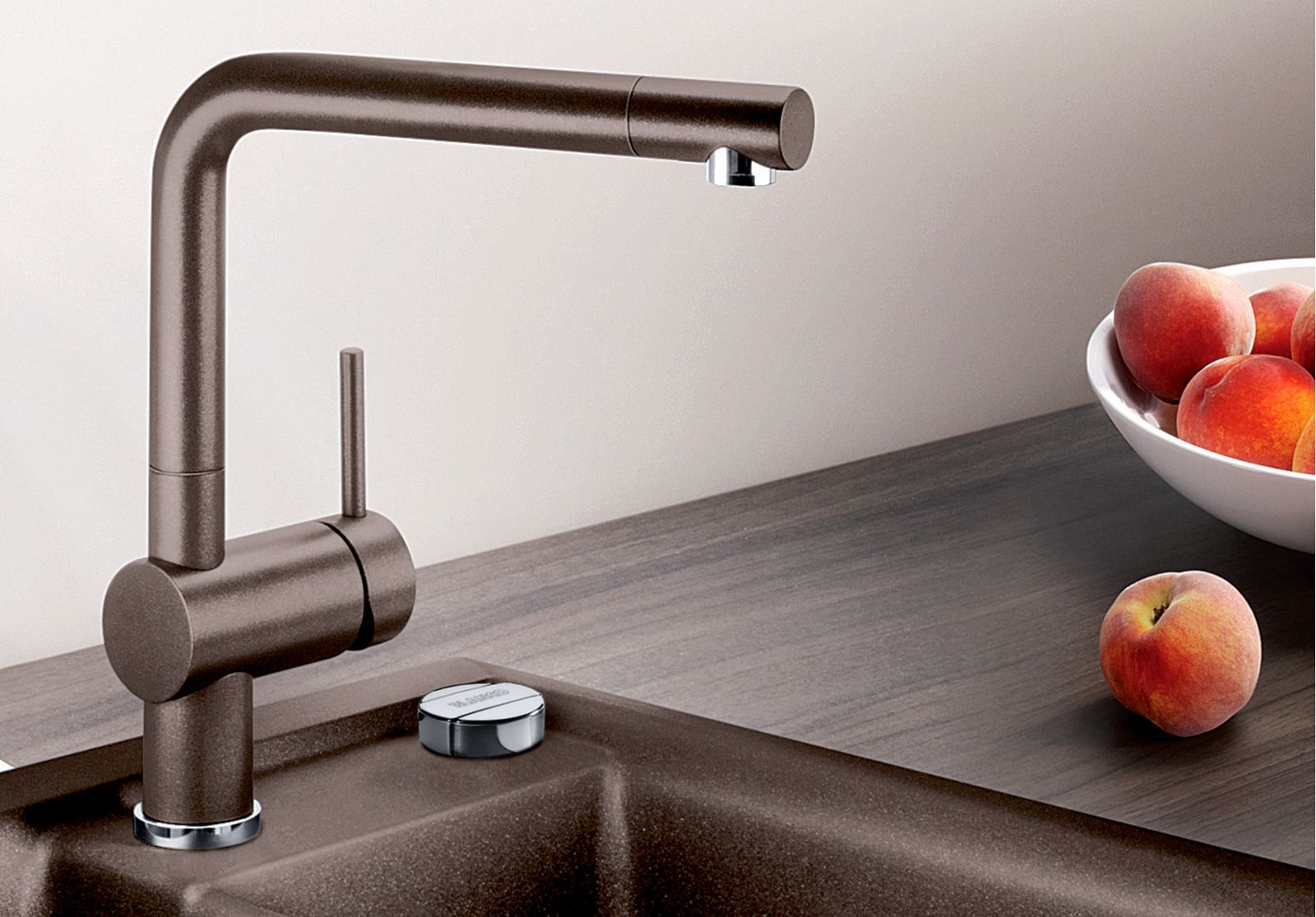 Кухонный смеситель Blanco Linus Silgranit-Look Black 526149