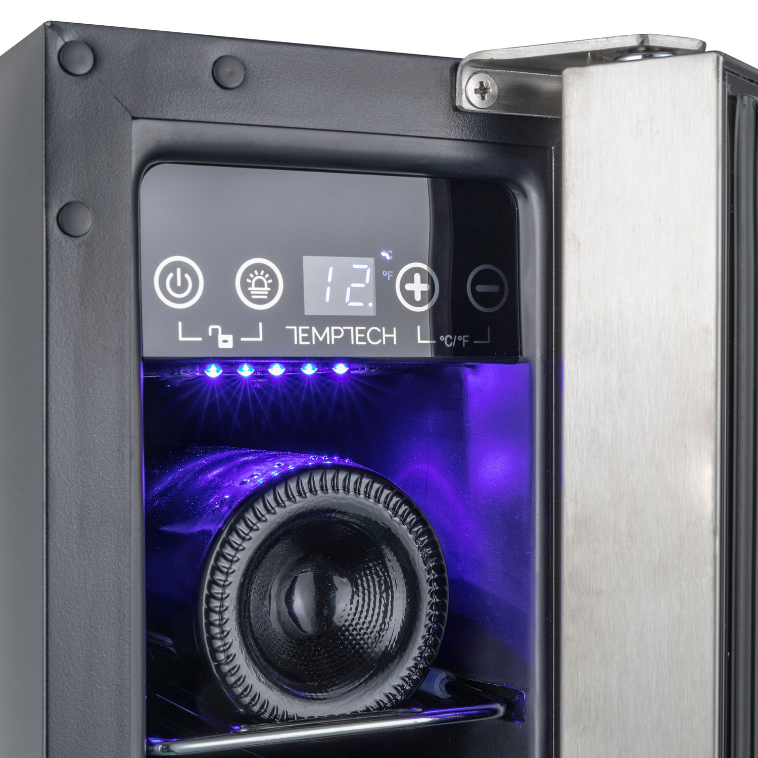 Винный шкаф Temptech WPQ15SCS Premium