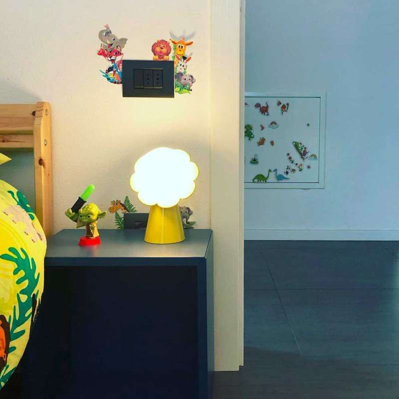 Настольная лампа Qeeboo Daisy Yellow Table Lamp 50001YE