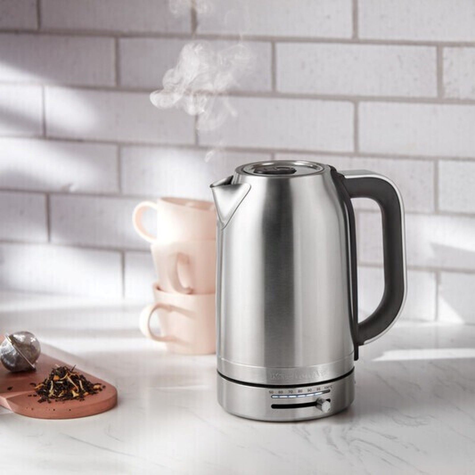 Электрочайник KitchenAid Electric Kettle Brushed Stainless Steel KEK1701SX