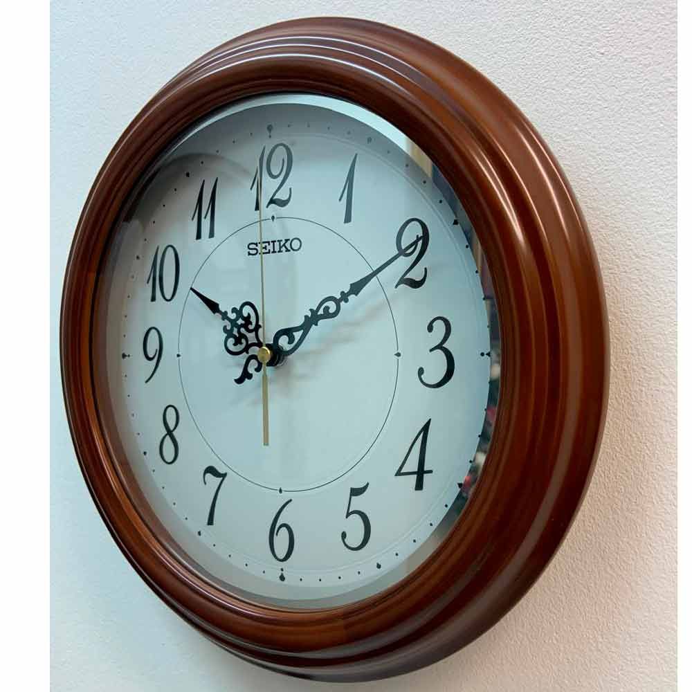Настенные часы Seiko Quartz Wall Clock QXA779B
