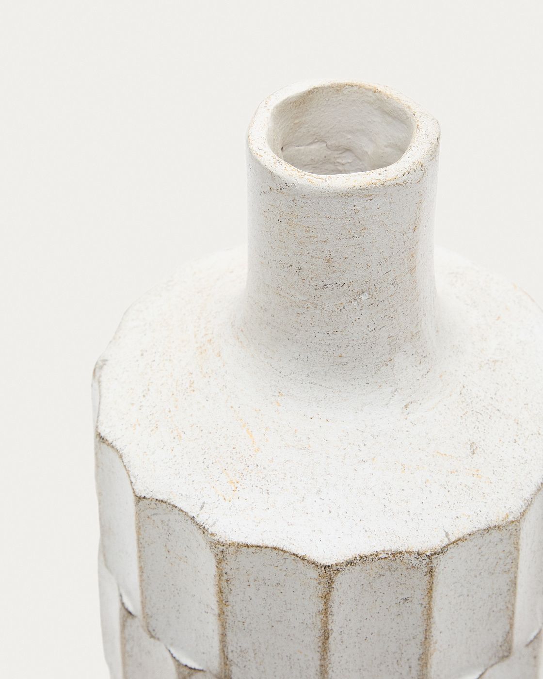 Ваза La Forma Arisa Papier-Mache White Vase LF-205527