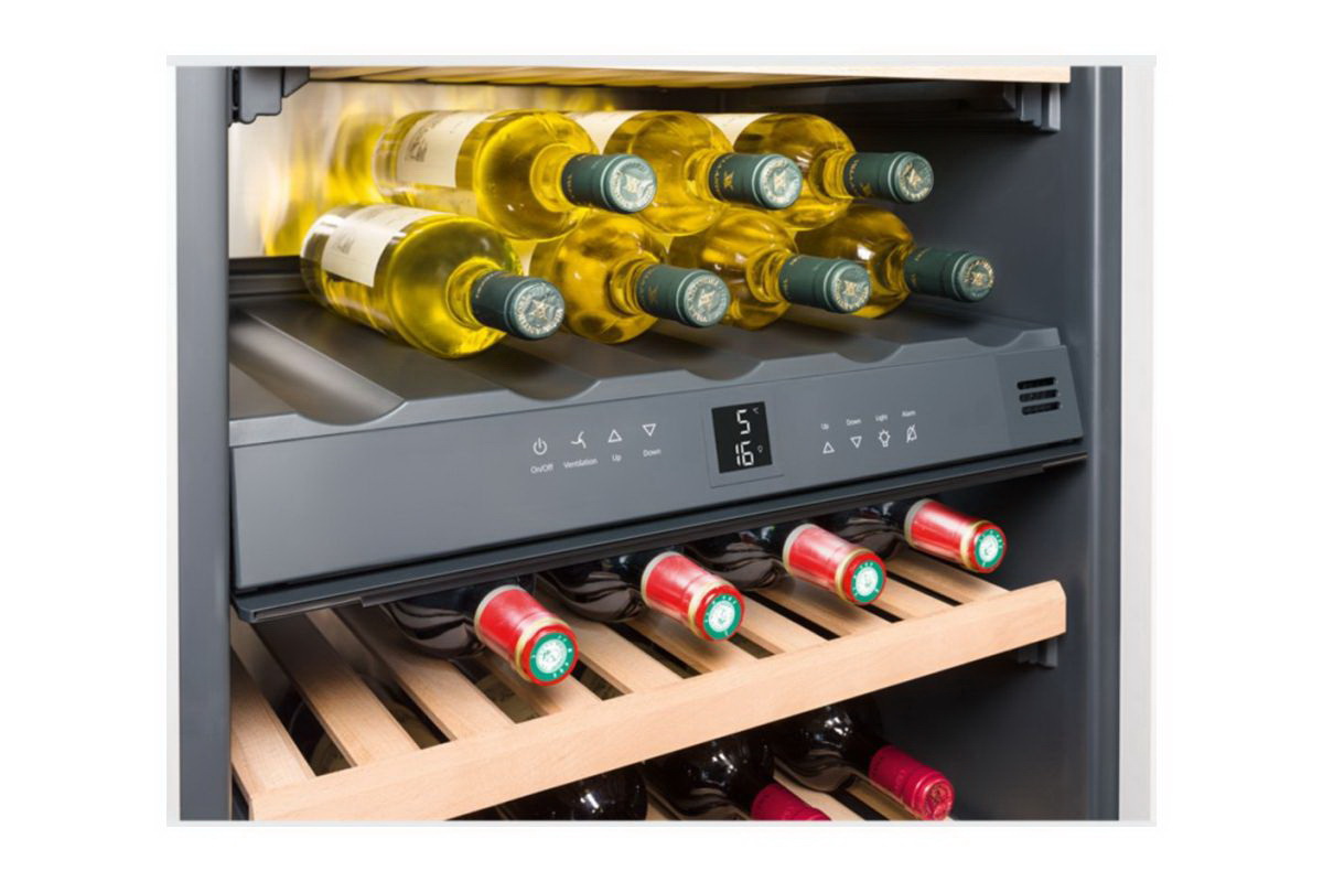 Встраиваемый винный шкаф Liebherr EWTgw 2383