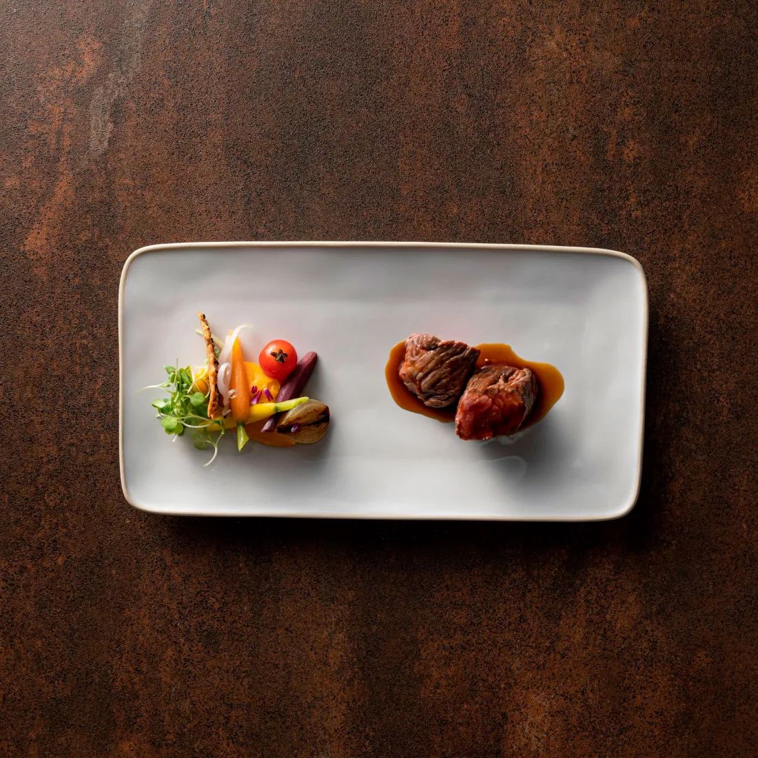 Блюдо прямоугольное Costa Nova Beja Rectangular Tray ATR291-CRM