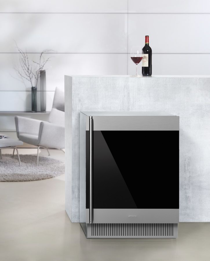 Винный шкаф SMEG CVI338RX3