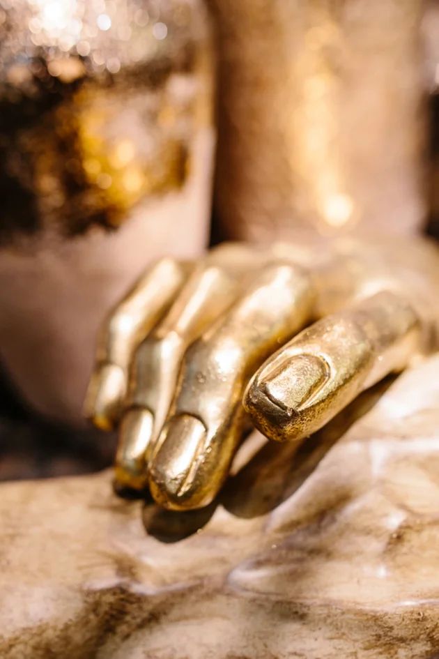 Фигурка KARE Deko Objekt Mano Gold 30201