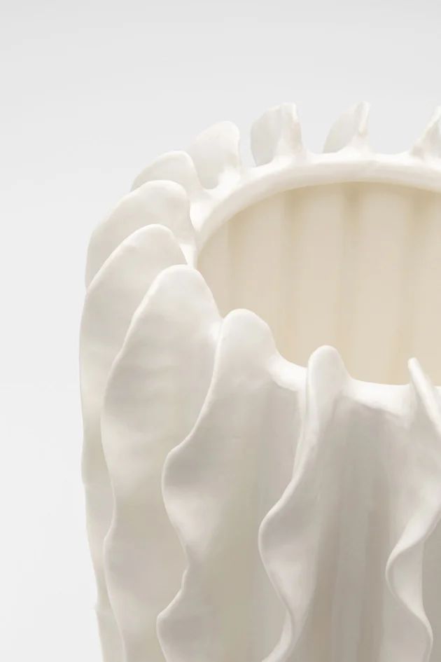 Ваза KARE Vase Viento Weiß 56718