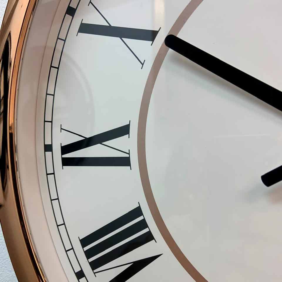 Настенные часы Seiko Quartz Wall Clock QXA614P