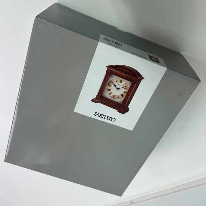 Настольные часы Seiko Quartz Table Clock QXG123B