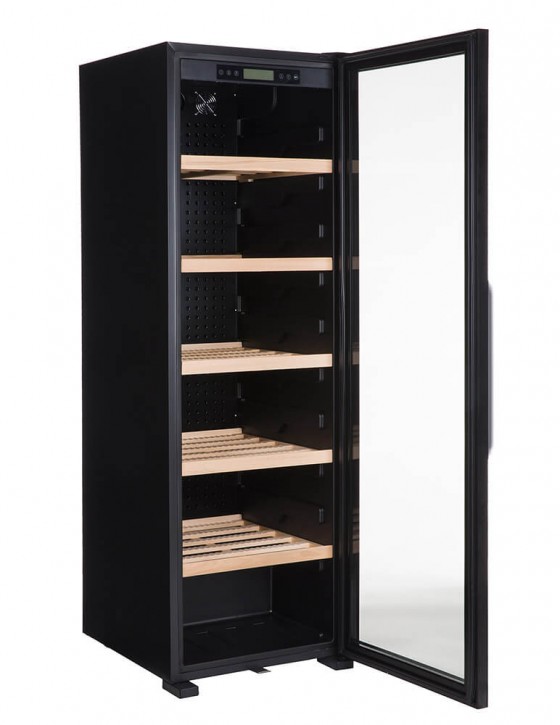 Винный шкаф La Sommeliere CTVNE230A